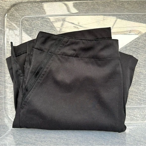 Lady Hagen Black Golf Skort 4 Small - Picture 13 of 13